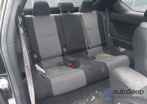 2014 Scion Tc z USA, uszkodzony, nr VIN JTKJF5C72E3082112